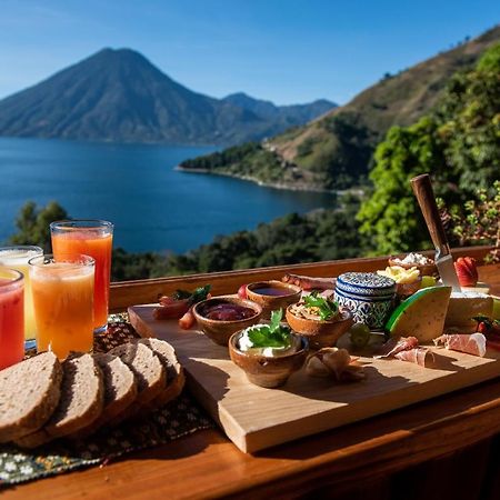 ホテル El Picnic Atitlan Tzununá エクステリア 写真