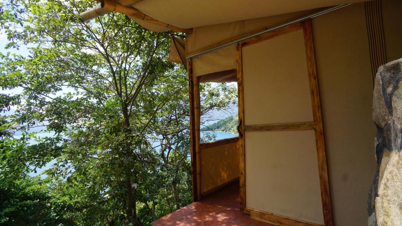 ホテル El Picnic Atitlan Tzununá エクステリア 写真