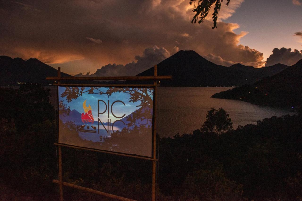 ホテル El Picnic Atitlan Tzununá エクステリア 写真