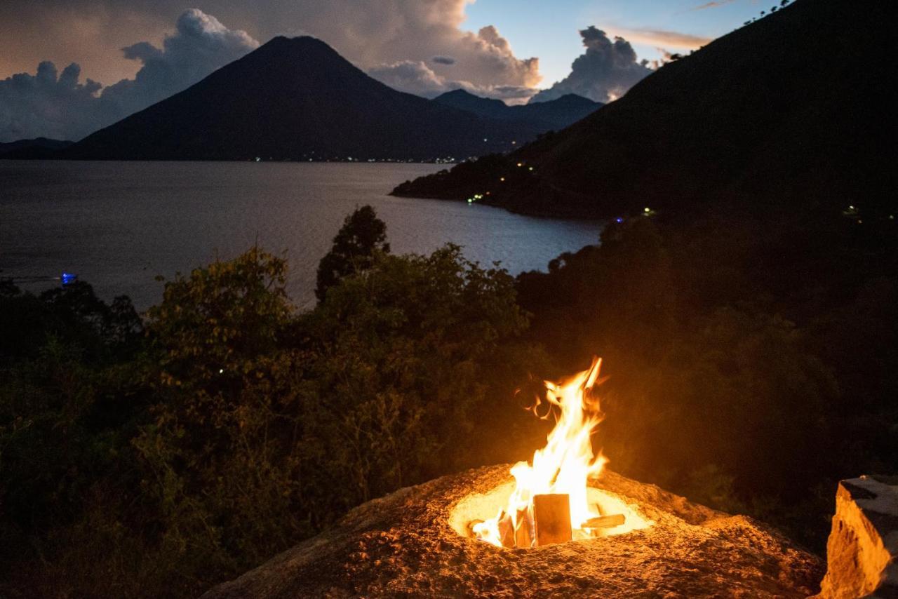 ホテル El Picnic Atitlan Tzununá エクステリア 写真
